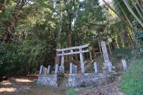 二柱神社の鳥居