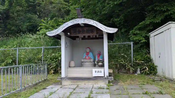 延命地蔵尊の本殿・本堂