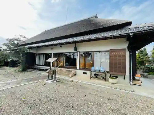 慈眼寺の{uncategorized: "未分類", other: "その他", undefined: "問題あり", building: "その他建物", grave: "お墓", sacred_gate: "鳥居", guardian: "狛犬", statue: "像", buddha: "仏像", history: "歴史", nature: "自然", garden: "庭園", animal: "動物", pagoda: "塔", temizu: "手水舎", mountain_gate: "山門・神門", sanctuary: "本殿・本堂", subordinate: "末社・摂社", art: "芸術", scenery: "景色", jizo: "地蔵", ema: "絵馬", goshuin: "御朱印", omikuji: "おみくじ", items: "授与品その他", amulet: "お守り", goshuincho: "御朱印帳", eats: "食事", festival: "お祭り", votive_dance: "神楽", shichigosan: "七五三参", wedding: "結婚式", experience: "体験その他", initially: "初詣", around: "周辺", anti_infection: "感染症対策"}