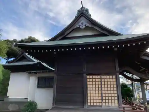 諏訪神社の本殿・本堂