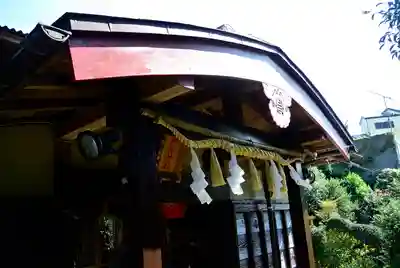 横浜御嶽神社の本殿・本堂