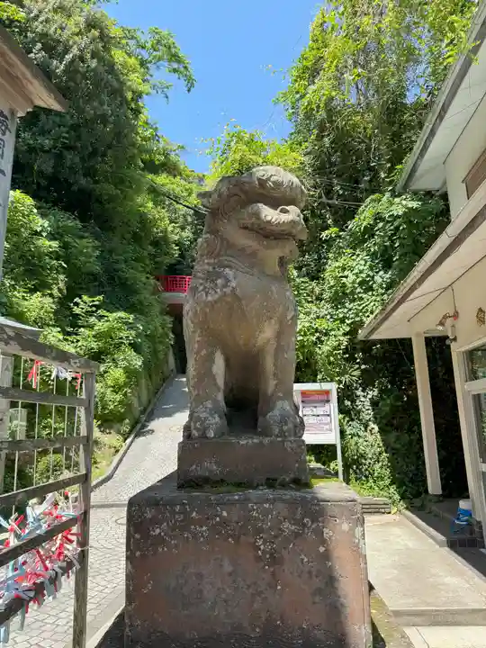 江島神社の狛犬