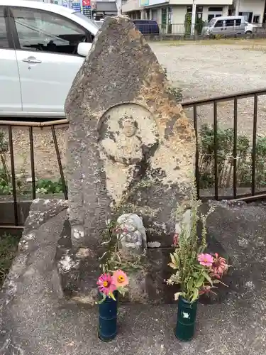 大日如来　他の地蔵