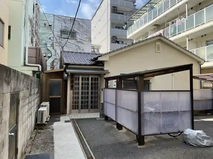 正法会の本殿・本堂