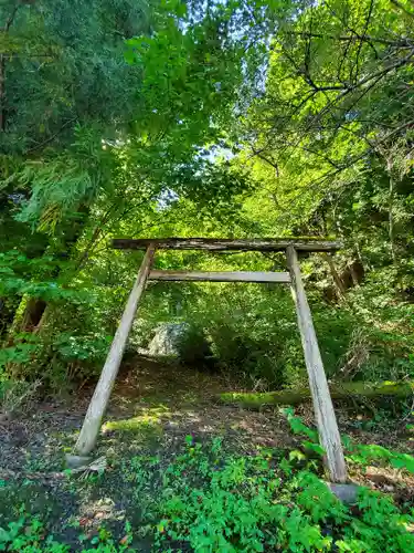 大峯不動尊の鳥居