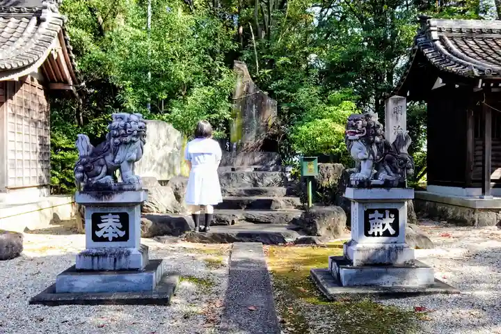 市杵島姫神社の末社・摂社