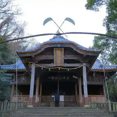 諏訪神社の本殿・本堂