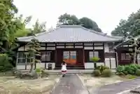 久保寺の本殿・本堂