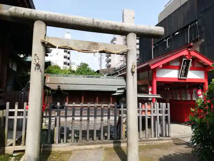 富士浅間神社の末社・摂社
