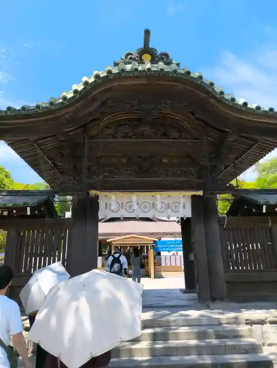 三嶋大社の{uncategorized: "未分類", other: "その他", undefined: "問題あり", building: "その他建物", grave: "お墓", sacred_gate: "鳥居", guardian: "狛犬", statue: "像", buddha: "仏像", history: "歴史", nature: "自然", garden: "庭園", animal: "動物", pagoda: "塔", temizu: "手水舎", mountain_gate: "山門・神門", sanctuary: "本殿・本堂", subordinate: "末社・摂社", art: "芸術", scenery: "景色", jizo: "地蔵", ema: "絵馬", goshuin: "御朱印", omikuji: "おみくじ", items: "授与品その他", amulet: "お守り", goshuincho: "御朱印帳", eats: "食事", festival: "お祭り", votive_dance: "神楽", shichigosan: "七五三参", wedding: "結婚式", experience: "体験その他", initially: "初詣", around: "周辺", anti_infection: "感染症対策"}