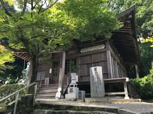 三角寺の本殿