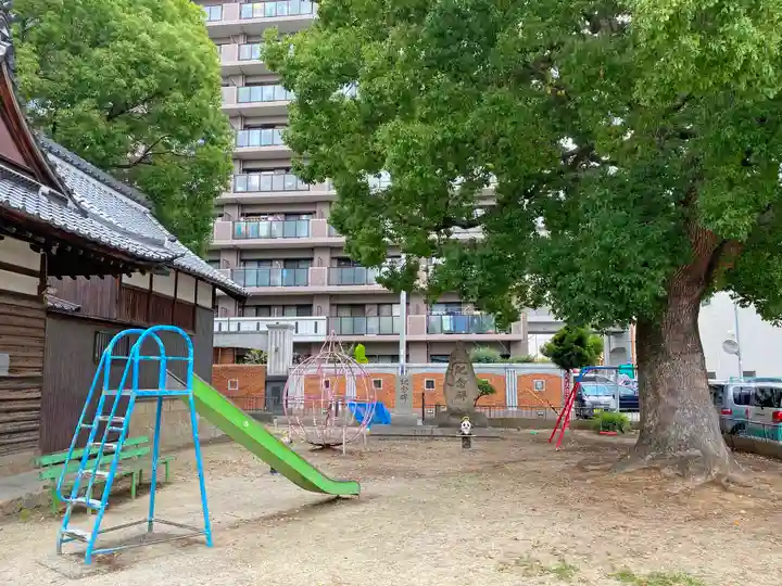 大津神社の周辺