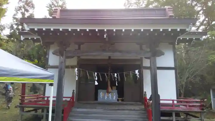大臼山神社の本殿・本堂