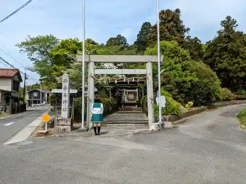 西桑名神社の鳥居