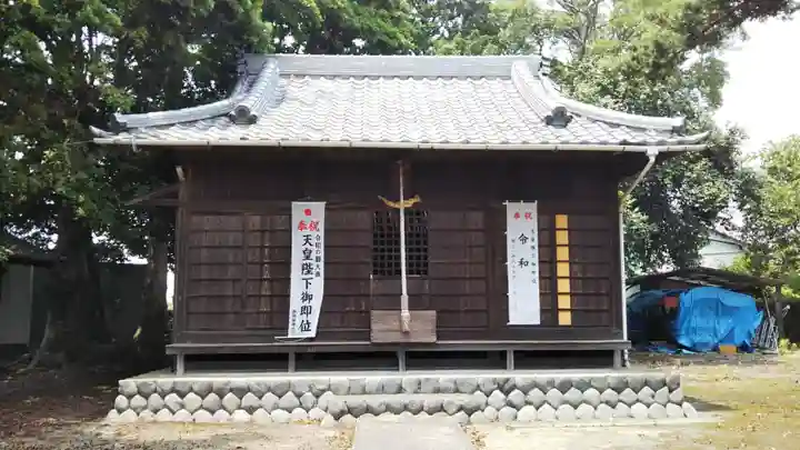 八幡神社の本殿・本堂