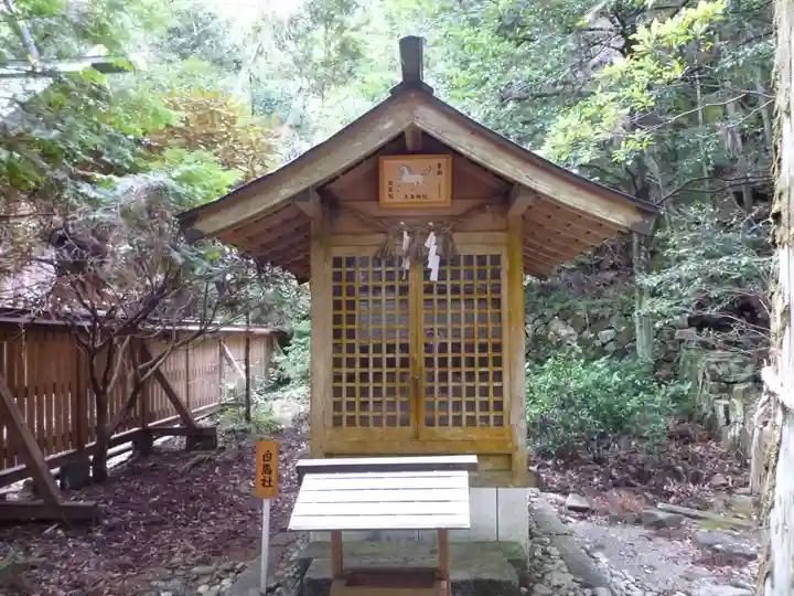 大馬神社の末社・摂社