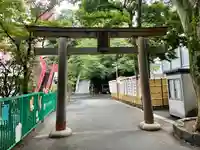 東郷神社の鳥居