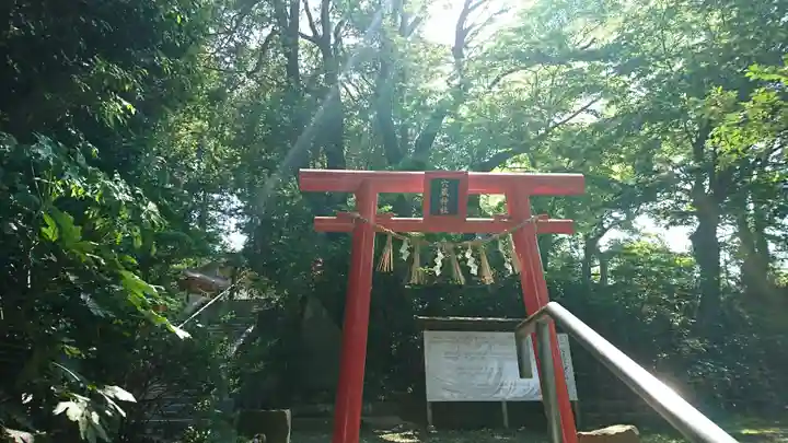 穴蔵神社(宮城県)
