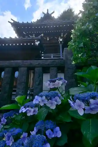 白山神社の庭園
