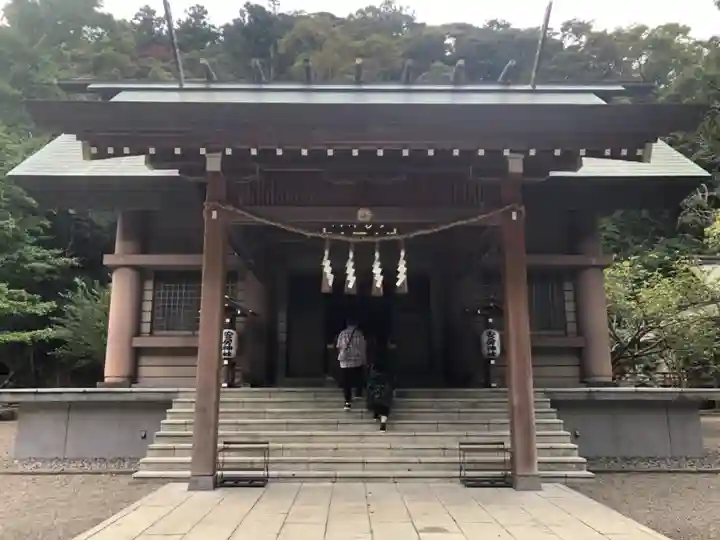 安房神社の本殿・本堂
