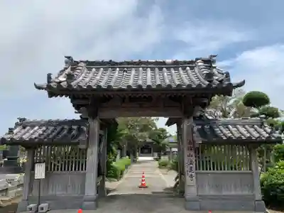 法蓮寺の山門・神門