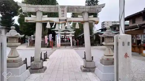 川越八幡宮の鳥居