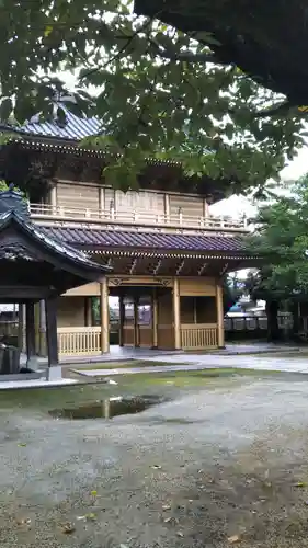 総願寺の山門・神門