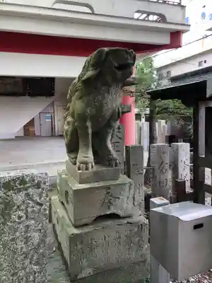 津田八幡神社の狛犬
