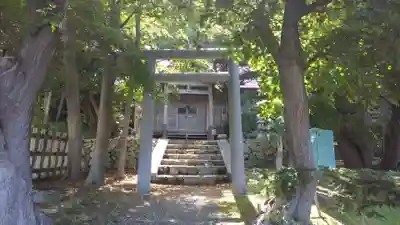 茂入神社の鳥居