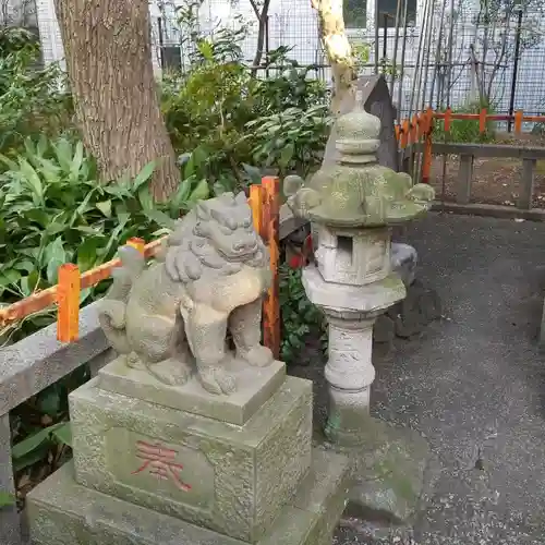 駒止稲荷神社の狛犬