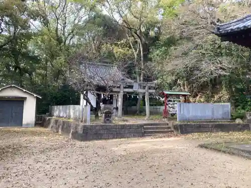田潮八幡神社の末社・摂社