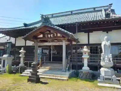 無量院（蓮華寺）の本殿・本堂
