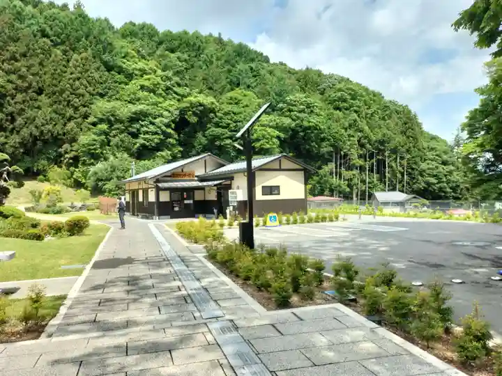 諏訪大社上社前宮(長野県)