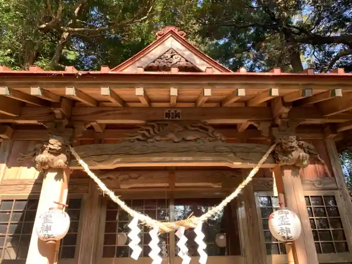 御霊神社の本殿・本堂