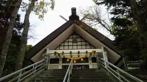白糠厳島神社の本殿・本堂