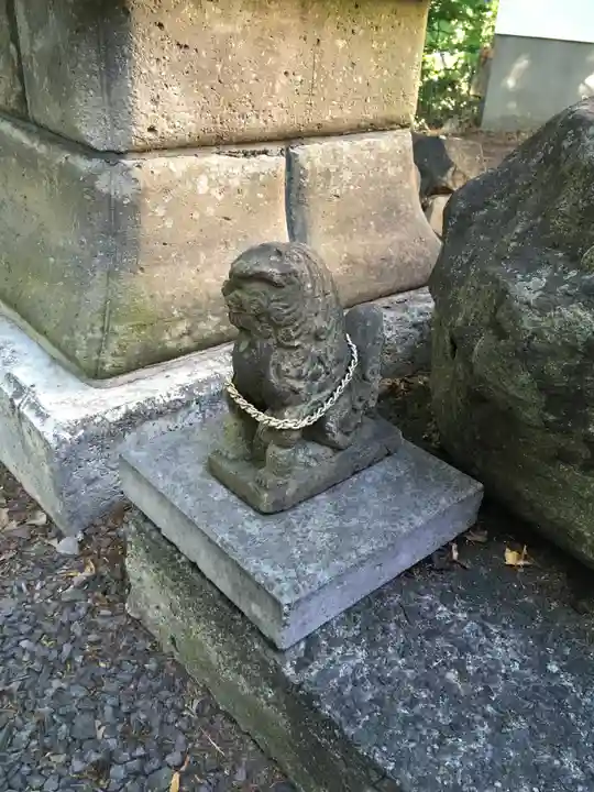 熊碓神社の狛犬