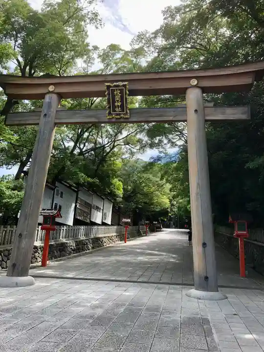 枚岡神社の鳥居