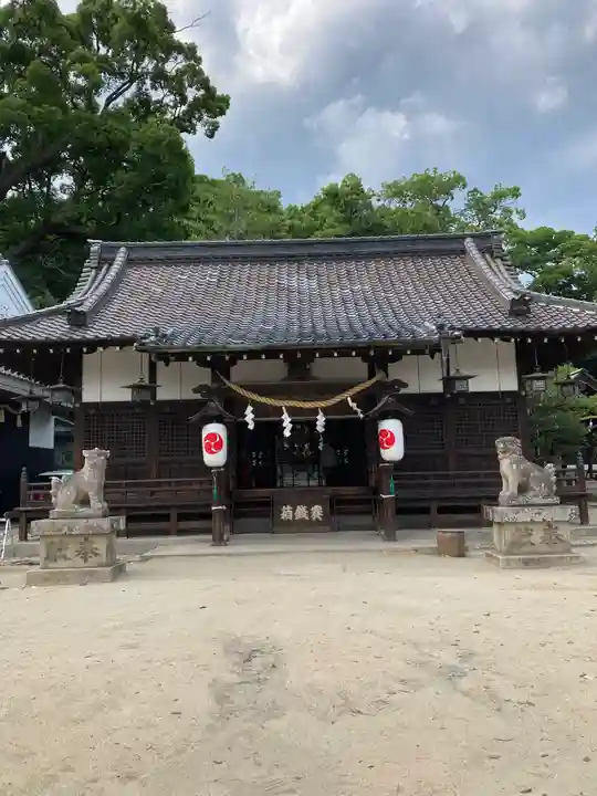 六甲八幡神社の本殿・本堂