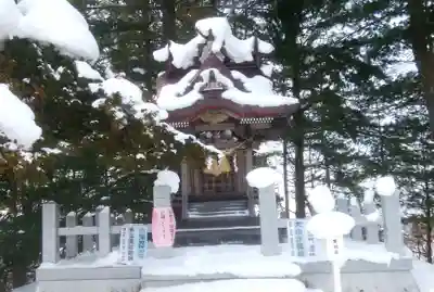 當麻神社の末社・摂社