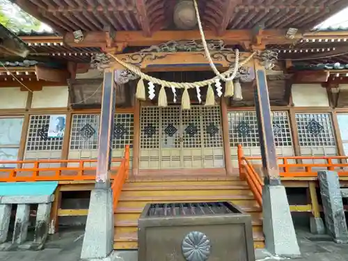 久伊豆神社の本殿