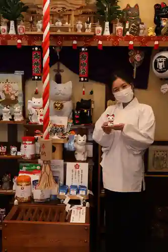 長崎尾曲がり猫神社の本殿・本堂