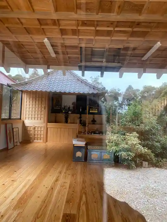 正平寺の本殿・本堂