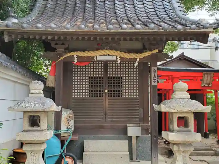 丹生神社の末社・摂社
