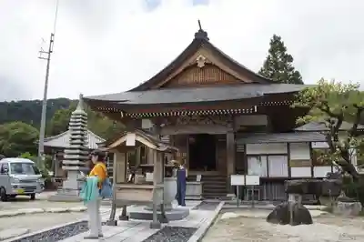 広拯院の本殿・本堂