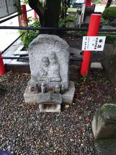 於菊稲荷神社の地蔵