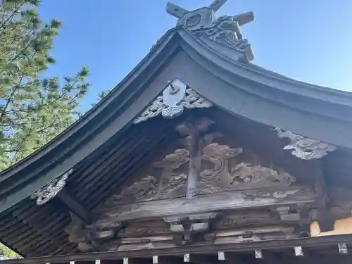 諏訪神社の{uncategorized: "未分類", other: "その他", undefined: "問題あり", building: "その他建物", grave: "お墓", sacred_gate: "鳥居", guardian: "狛犬", statue: "像", buddha: "仏像", history: "歴史", nature: "自然", garden: "庭園", animal: "動物", pagoda: "塔", temizu: "手水舎", mountain_gate: "山門・神門", sanctuary: "本殿・本堂", subordinate: "末社・摂社", art: "芸術", scenery: "景色", jizo: "地蔵", ema: "絵馬", goshuin: "御朱印", omikuji: "おみくじ", items: "授与品その他", amulet: "お守り", goshuincho: "御朱印帳", eats: "食事", festival: "お祭り", votive_dance: "神楽", shichigosan: "七五三参", wedding: "結婚式", experience: "体験その他", initially: "初詣", around: "周辺", anti_infection: "感染症対策"}