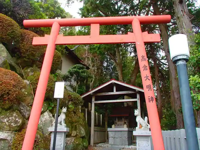 熊野荒坂津神社の鳥居