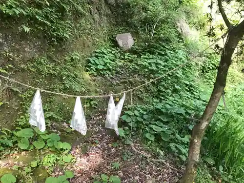 鵜羽神社の末社