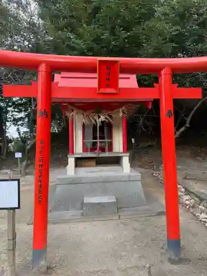 生松天神社の{uncategorized: "未分類", other: "その他", undefined: "問題あり", building: "その他建物", grave: "お墓", sacred_gate: "鳥居", guardian: "狛犬", statue: "像", buddha: "仏像", history: "歴史", nature: "自然", garden: "庭園", animal: "動物", pagoda: "塔", temizu: "手水舎", mountain_gate: "山門・神門", sanctuary: "本殿・本堂", subordinate: "末社・摂社", art: "芸術", scenery: "景色", jizo: "地蔵", ema: "絵馬", goshuin: "御朱印", omikuji: "おみくじ", items: "授与品その他", amulet: "お守り", goshuincho: "御朱印帳", eats: "食事", festival: "お祭り", votive_dance: "神楽", shichigosan: "七五三参", wedding: "結婚式", experience: "体験その他", initially: "初詣", around: "周辺", anti_infection: "感染症対策"}