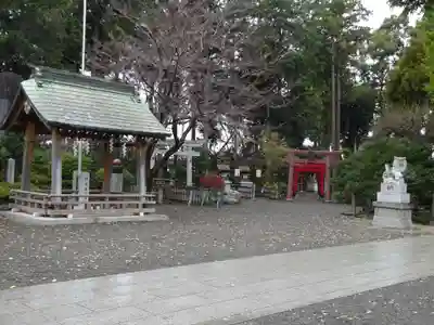 亀ケ池八幡宮の末社・摂社